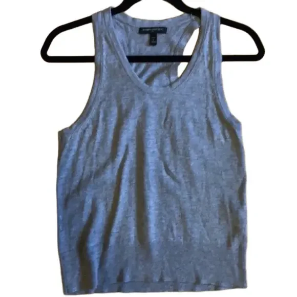Banana Republic soft grey tank - Picture 6 of 7